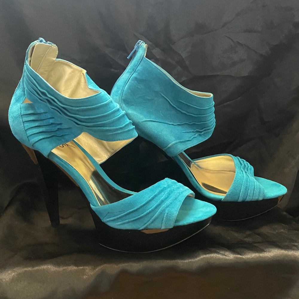 Carlos Santana Women Sandal  8M - Calypso